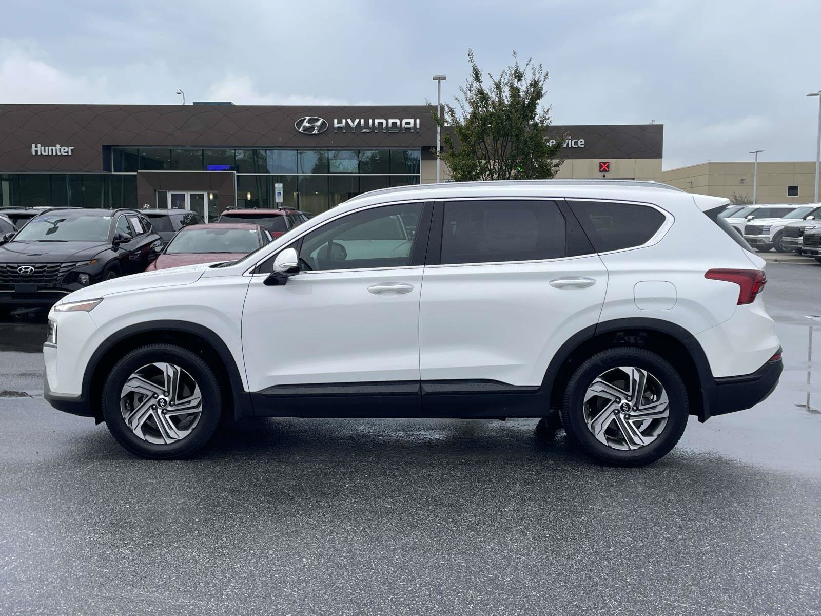 Certified 2023 Hyundai Santa Fe SEL w/ Winter Weather Package FWD image 24