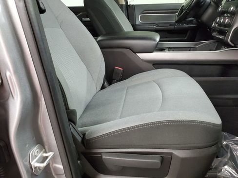 Used 2019 RAM 2500 Big Horn image 21