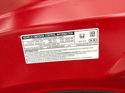 Used 2025 Honda HR-V Sport image 33