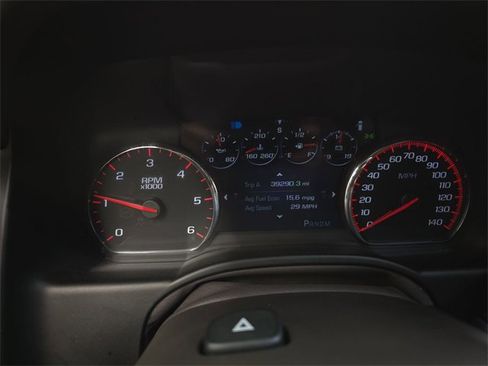 Used 2016 GMC Yukon Denali w/ Open Road Package image 23