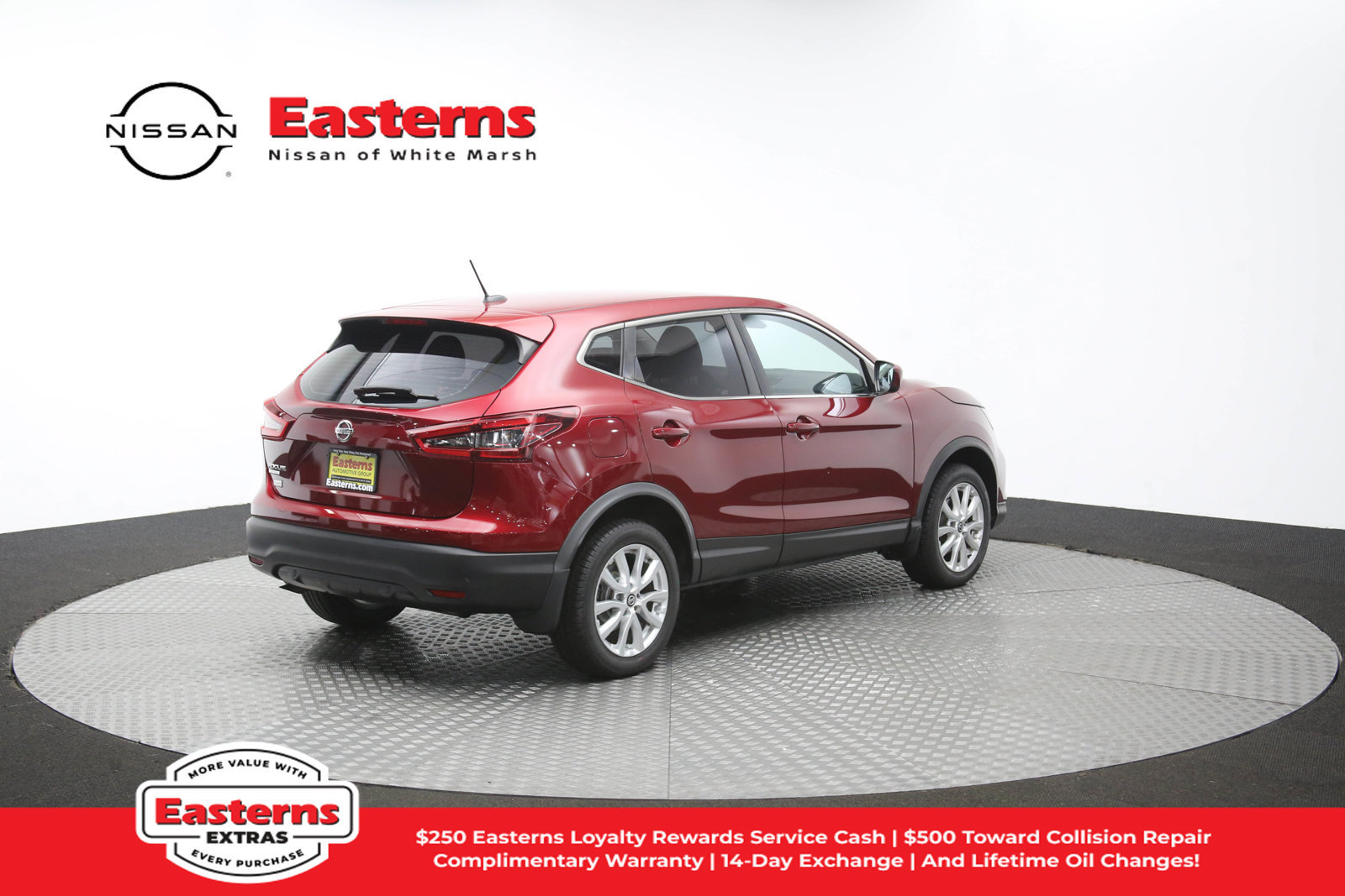 Used 2020 Nissan Rogue Sport S w/ Appearance Package FWD image 38