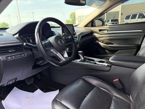 Used 2020 Nissan Altima 2.5 SL FWD image 12