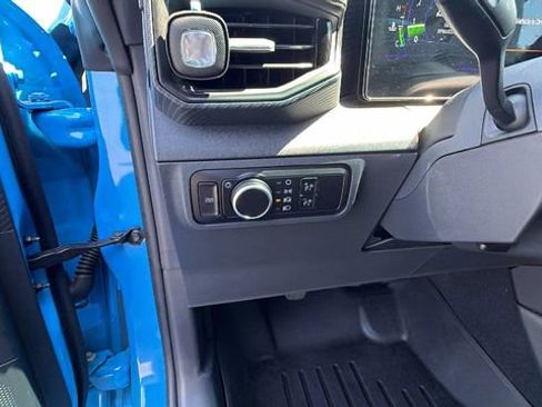 Used 2025 Ford Mustang GT RWD image 27