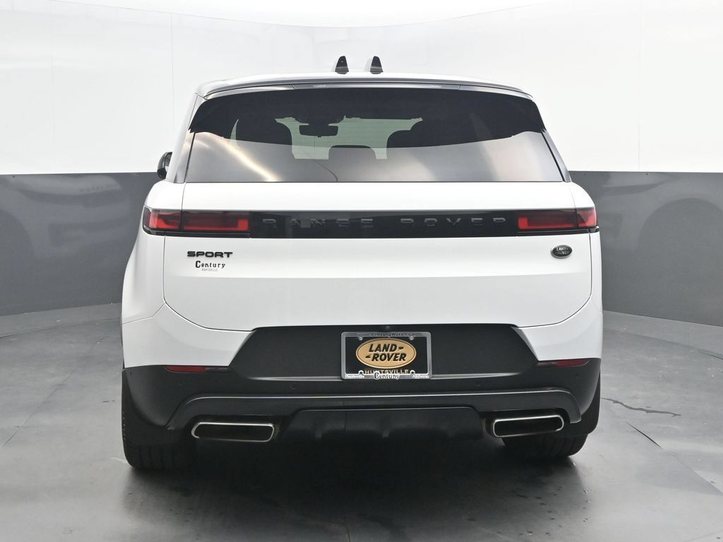 Used 2023 Land Rover Range Rover Sport SE AWD/4WD image 6