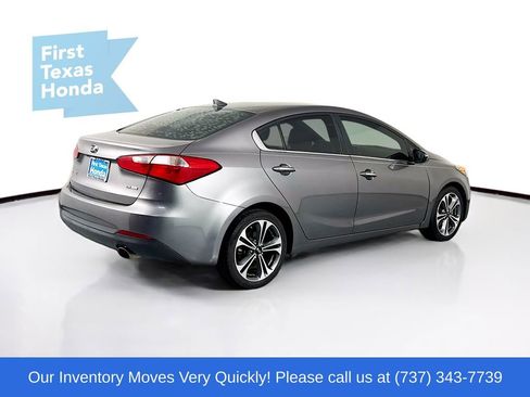 Used 2016 Kia Forte EX image 8