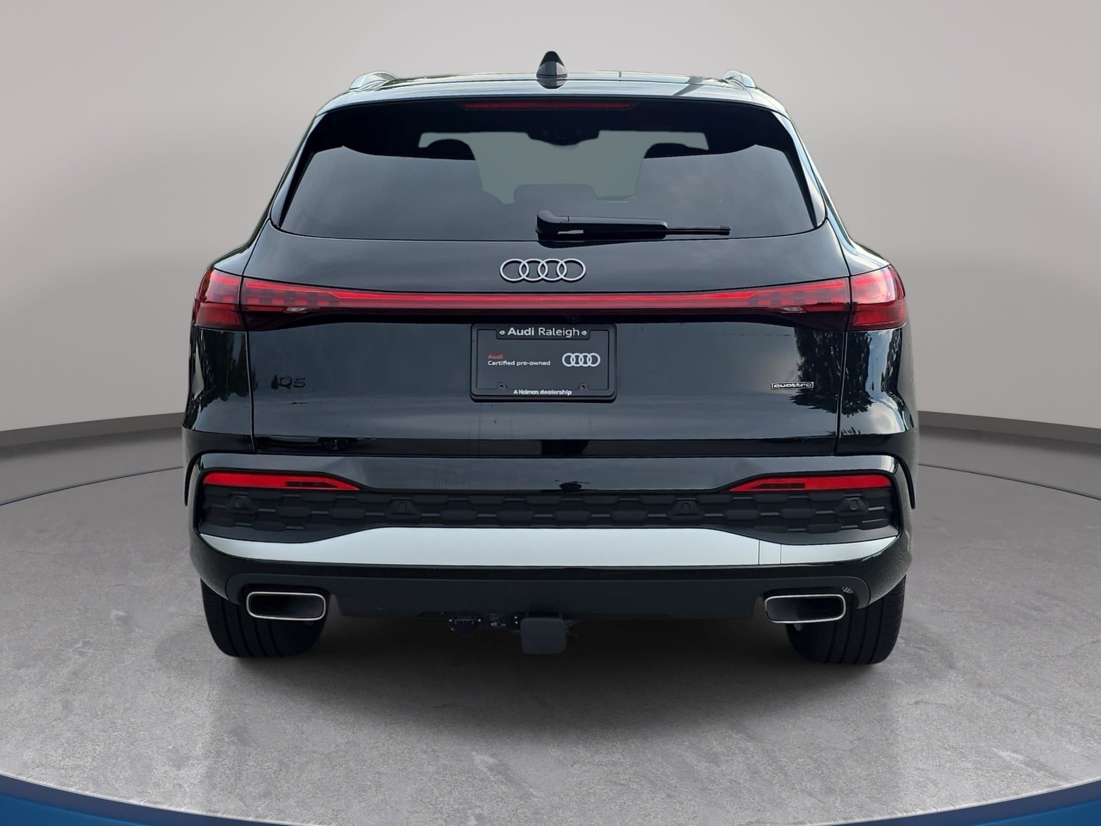 Used 2025 Audi Q5 Premium Plus w/ Premium Plus AWD/4WD image 6