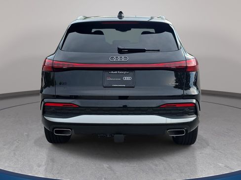 Certified 2025 Audi Q5 Premium w/ Premium Plus AWD/4WD image 6