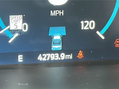 Used 2023 Ford F150 Lariat w/ Equipment Group 502A High image 27