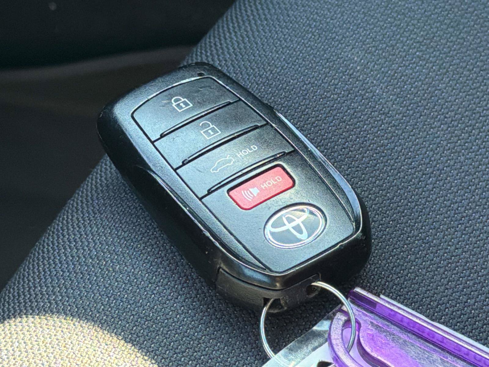 Used 2024 Toyota Corolla SE FWD image 38