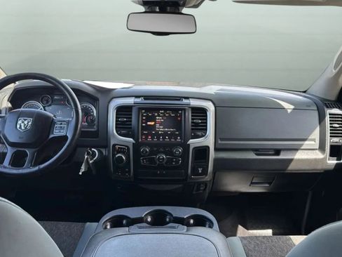 Used 2019 RAM 1500 Classic SLT w/ Luxury Group AWD/4WD image 26