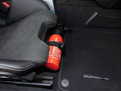 Used 2026 Porsche 911 GT3 RWD image 56