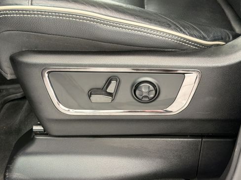 Used 2022 RAM 1500 Limited AWD/4WD image 13