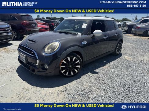 Used 2017 MINI Cooper S FWD image 1