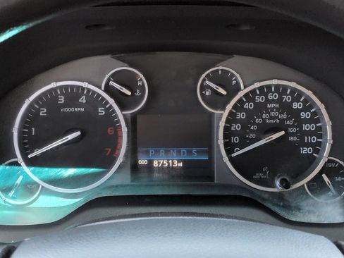 Used 2015 Toyota Tundra SR5 w/ SR5 Upgrade Package AWD/4WD image 25