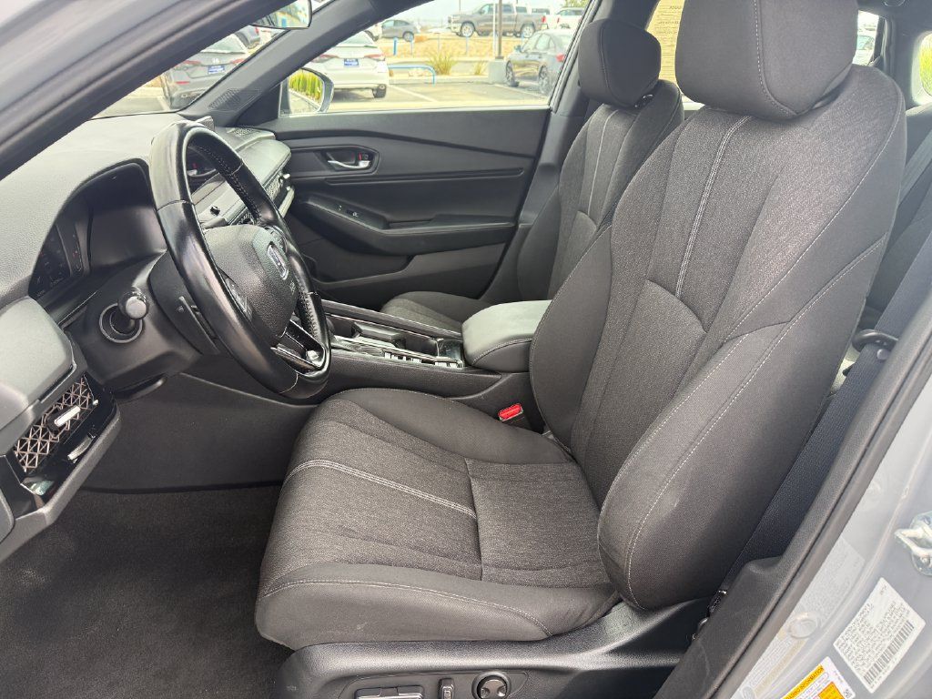 Used 2024 Honda Accord Sport image 11