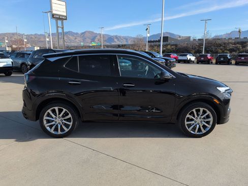 Used 2024 Buick Encore GX Avenir w/ Avenir Technology Package image 7