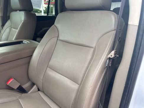 Used 2018 GMC Yukon SLT w/ Open Road Package AWD/4WD image 23
