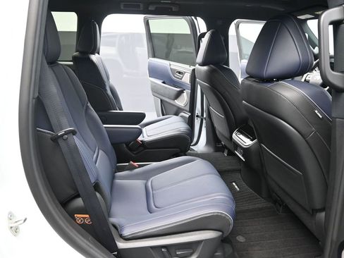 New 2026 INFINITI QX80 4WD image 16