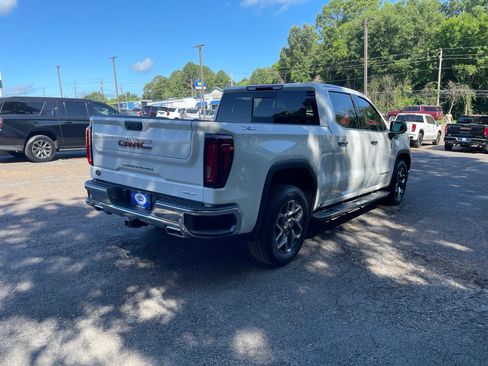 Used 2025 GMC Sierra 1500 SLT w/ SLT Premium Plus Package AWD/4WD image 6