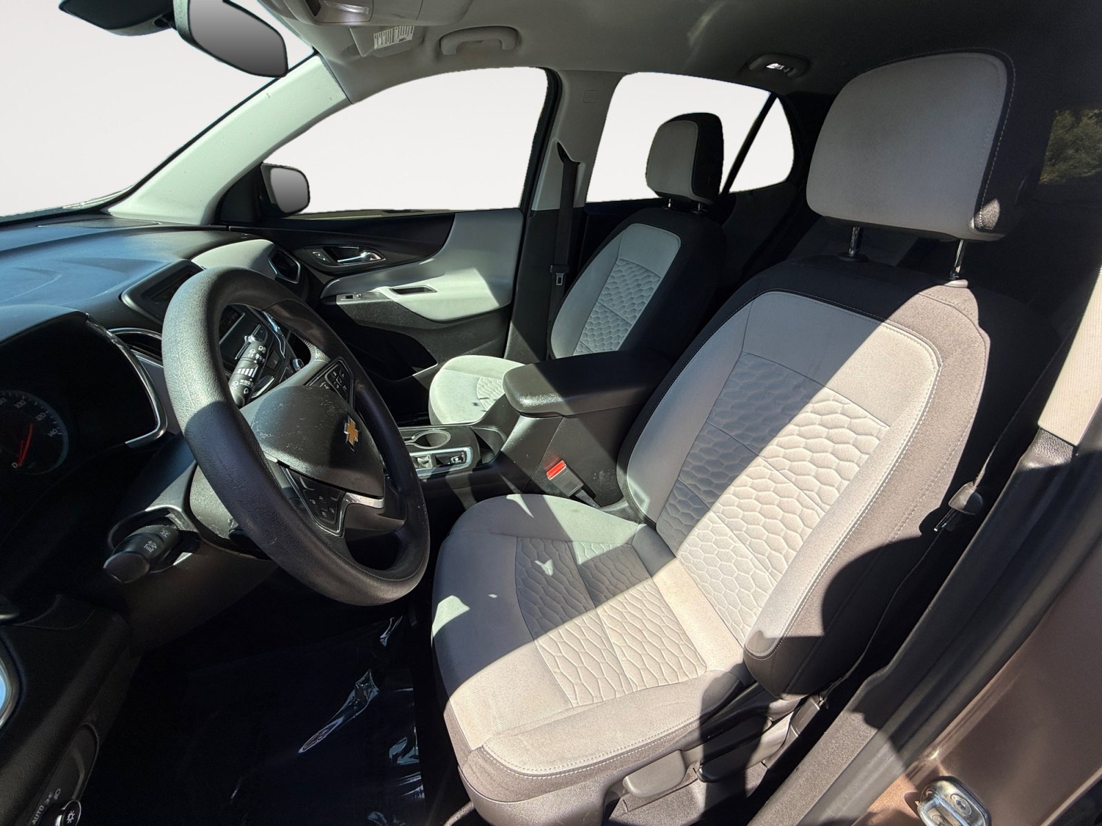 Used 2019 Chevrolet Equinox LS FWD image 10