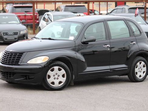 Used 2003 Chrysler PT Cruiser FWD image 10