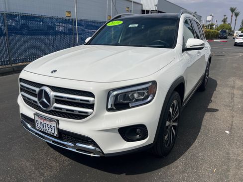 Used 2023 Mercedes-Benz GLB 250 image 9