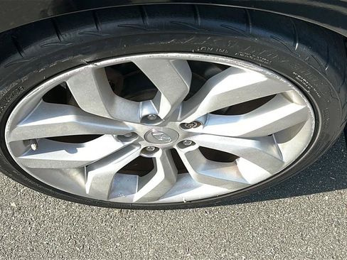Used 2013 Hyundai Veloster w/ Style Pkg FWD image 16