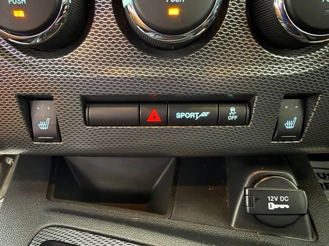 Used 2014 Dodge Challenger R/T RWD image 23
