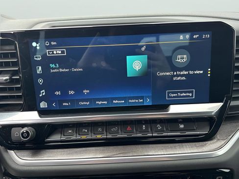 Used 2023 Chevrolet Silverado 1500 LTZ image 12