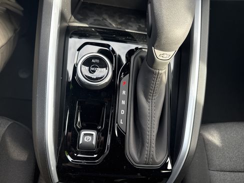 New 2026 Chevrolet Colorado Trail Boss AWD/4WD image 23