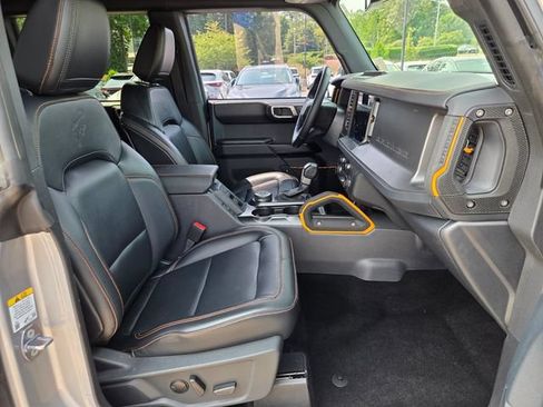 Used 2024 Ford Bronco Badlands AWD/4WD image 23