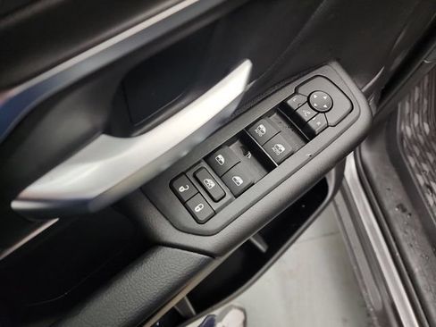 New 2026 RAM 1500 Big Horn AWD/4WD image 17