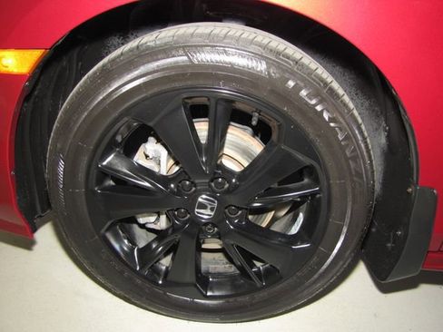 Certified 2023 Honda Odyssey Sport image 24