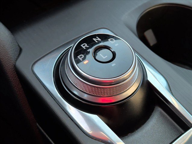 Used 2020 Ford Escape SE FWD image 17