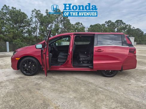 New 2026 Honda Odyssey Sport-L image 4