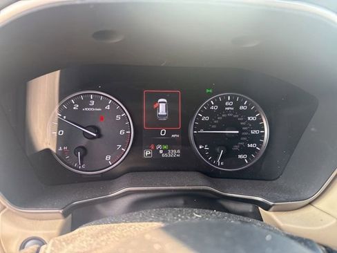 Used 2020 Subaru Outback Limited image 10