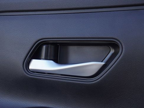 New 2026 Nissan Kicks SV image 9