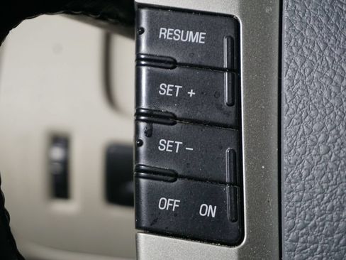 Used 2009 Ford Flex SEL AWD/4WD image 13