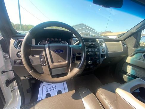Used 2010 Ford F150 XLT image 24
