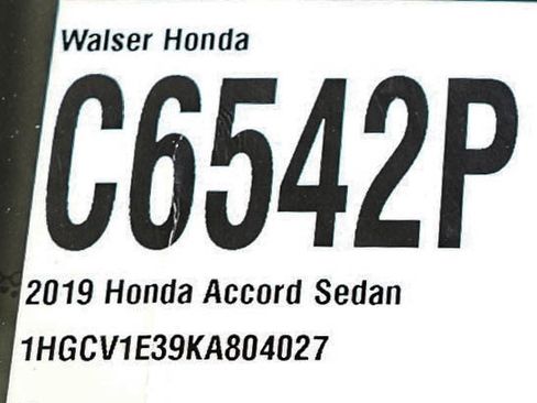 Used 2019 Honda Accord Sport image 29