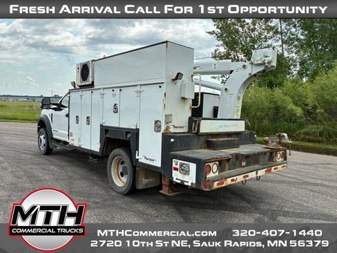 Used 2019 Ford F550 4x4 Regular Cab Super Duty image 6