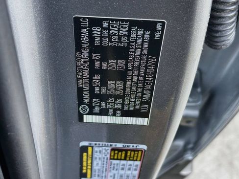 Used 2024 Hyundai Santa Fe SE FWD image 30