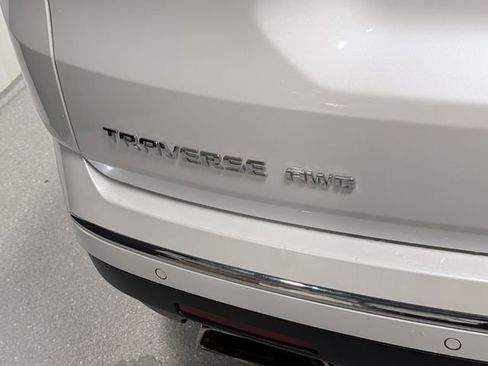 Certified 2023 Chevrolet Traverse High Country image 6