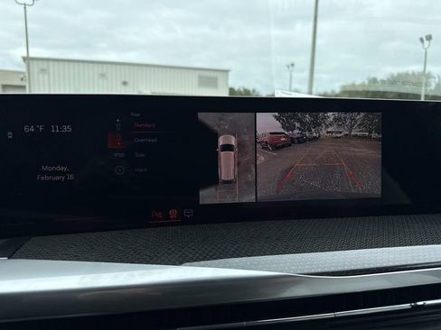 New 2026 Cadillac Escalade V image 25