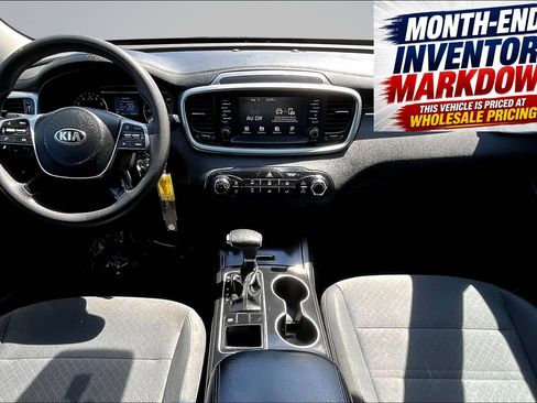 Used 2020 Kia Sorento LX FWD image 6