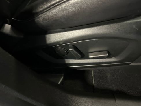 Used 2023 Ford Explorer Limited w/ Equipment Group 301A image 33