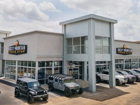 Used 2022 Rivian R1T Launch Edition image 5