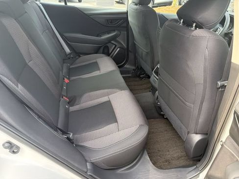 Used 2024 Subaru Outback AWD/4WD image 17