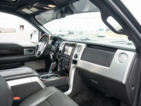 Used 2014 Ford F150 Platinum image 18