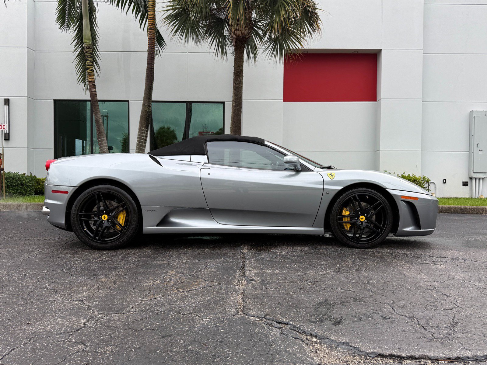 Used 2006 Ferrari F430 Spider RWD image 4